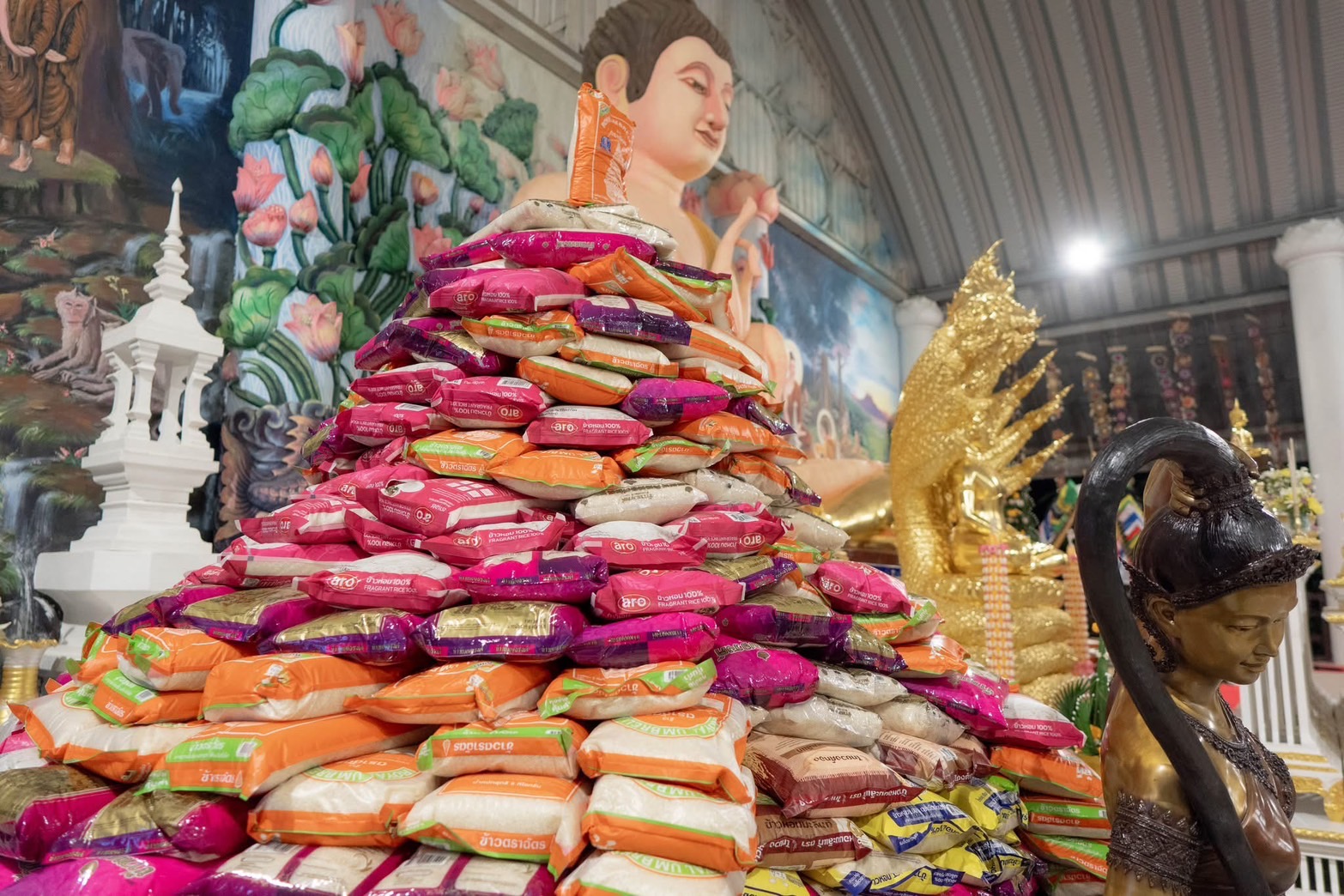 มูลนิธิหลอมใจเป็นหนึ่ง